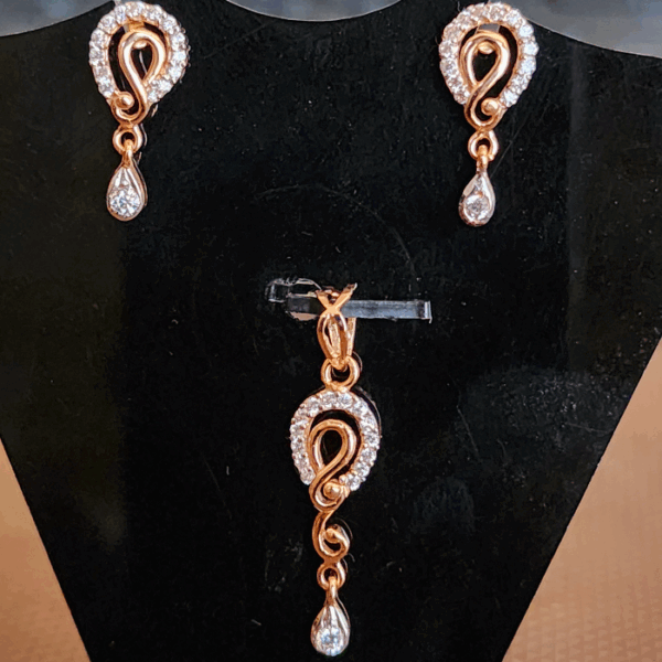 Ceremonial Gold Chain